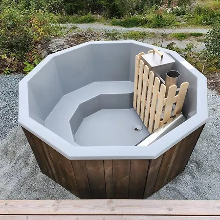 Nyoppfort Hytte Med Badestamp Levanger Exterior foto