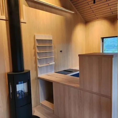 Nyoppfort Hytte Med Badestamp Levanger Exterior foto